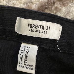 Forever 21 black detailed jeans.